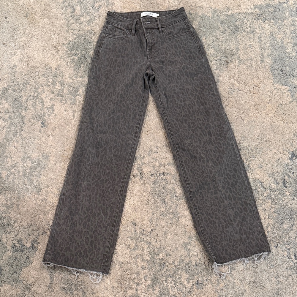 Gray Leopard Print Frayed Hem Jeans